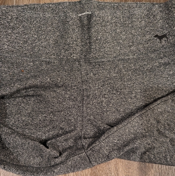 PINK by Victoria Secret sz med grey yoga pants - Picture 5 of 5